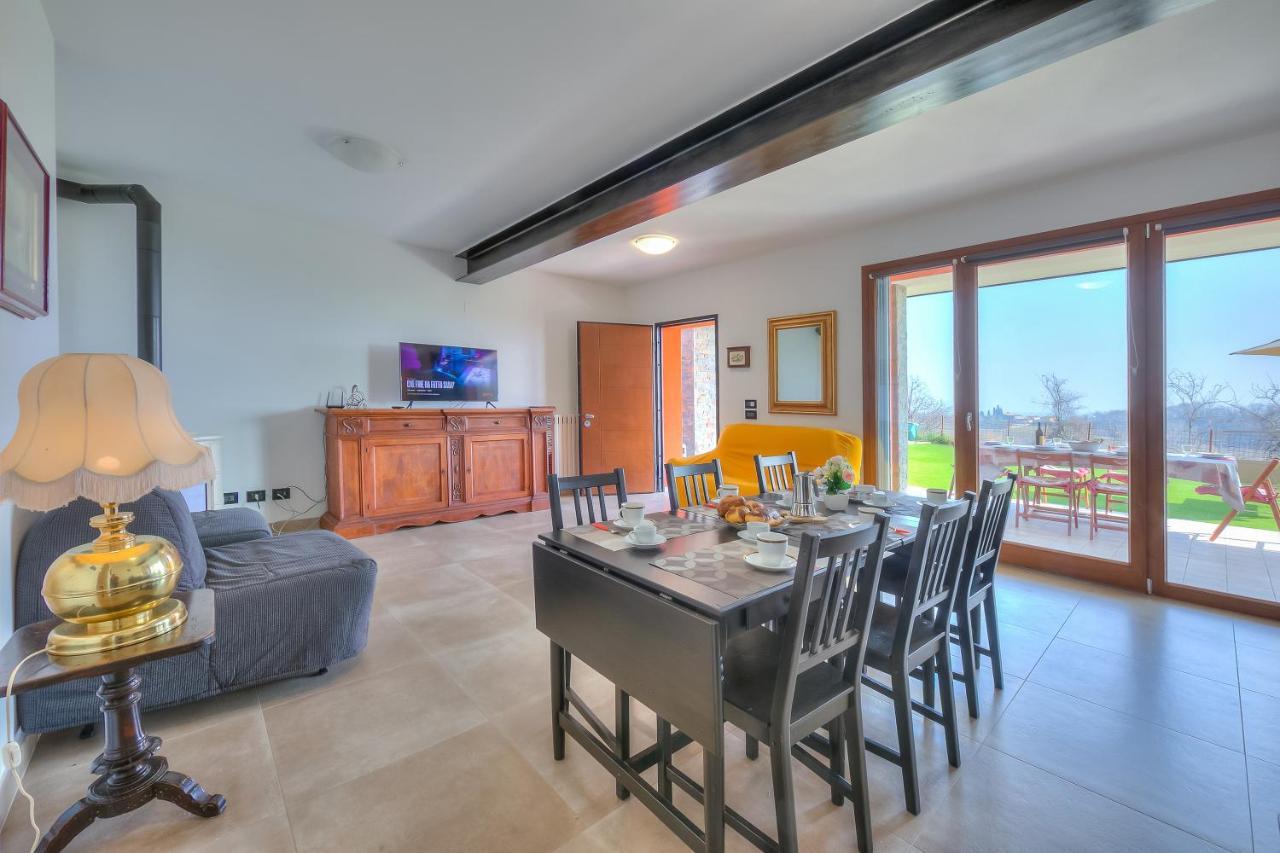 Villa Teresa Apt Lake Garda View - Happy Rentals سويانو ديل لاغو المظهر الخارجي الصورة